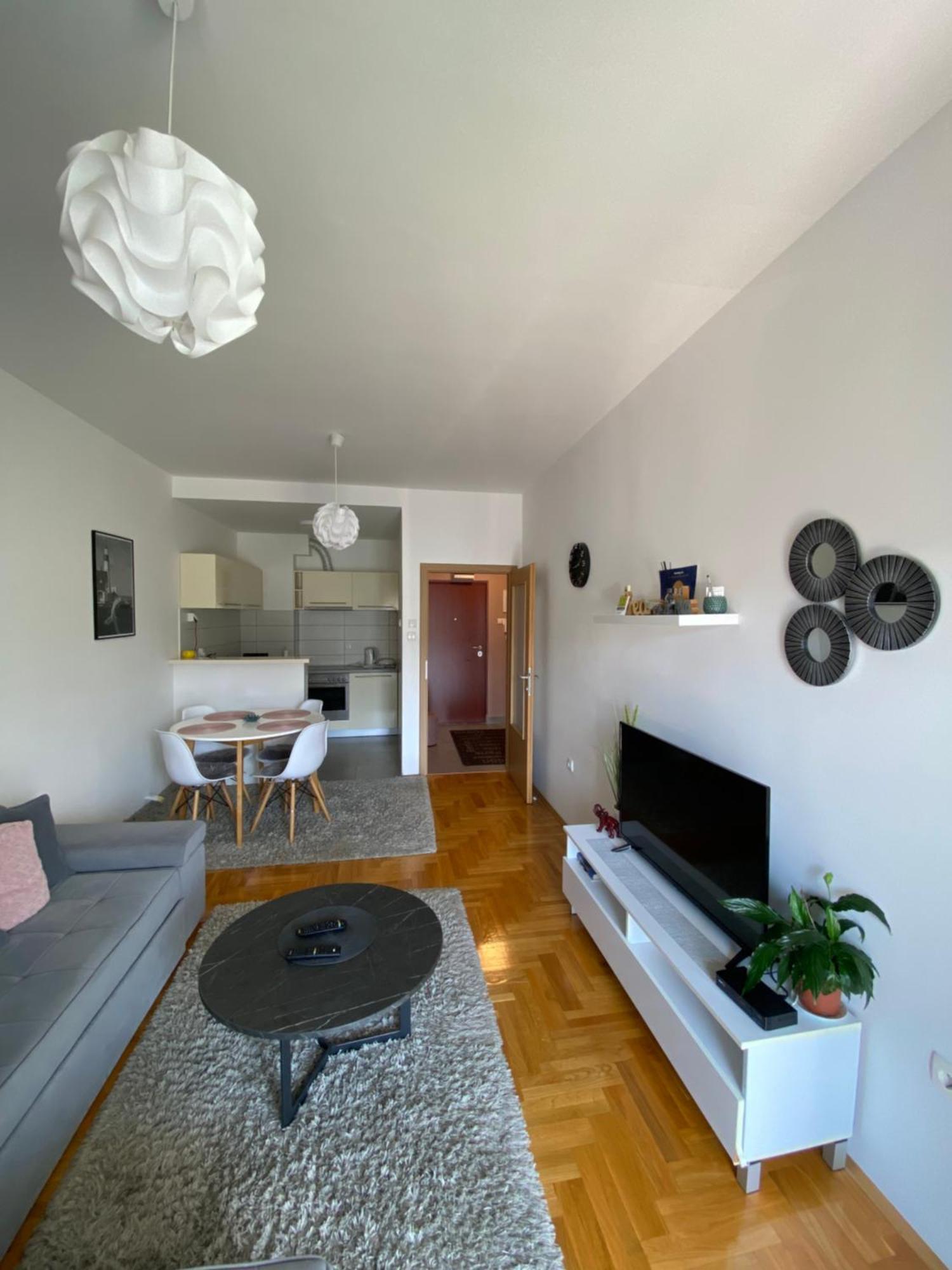Apartment "Dream&Relax" Требине Екстериор снимка