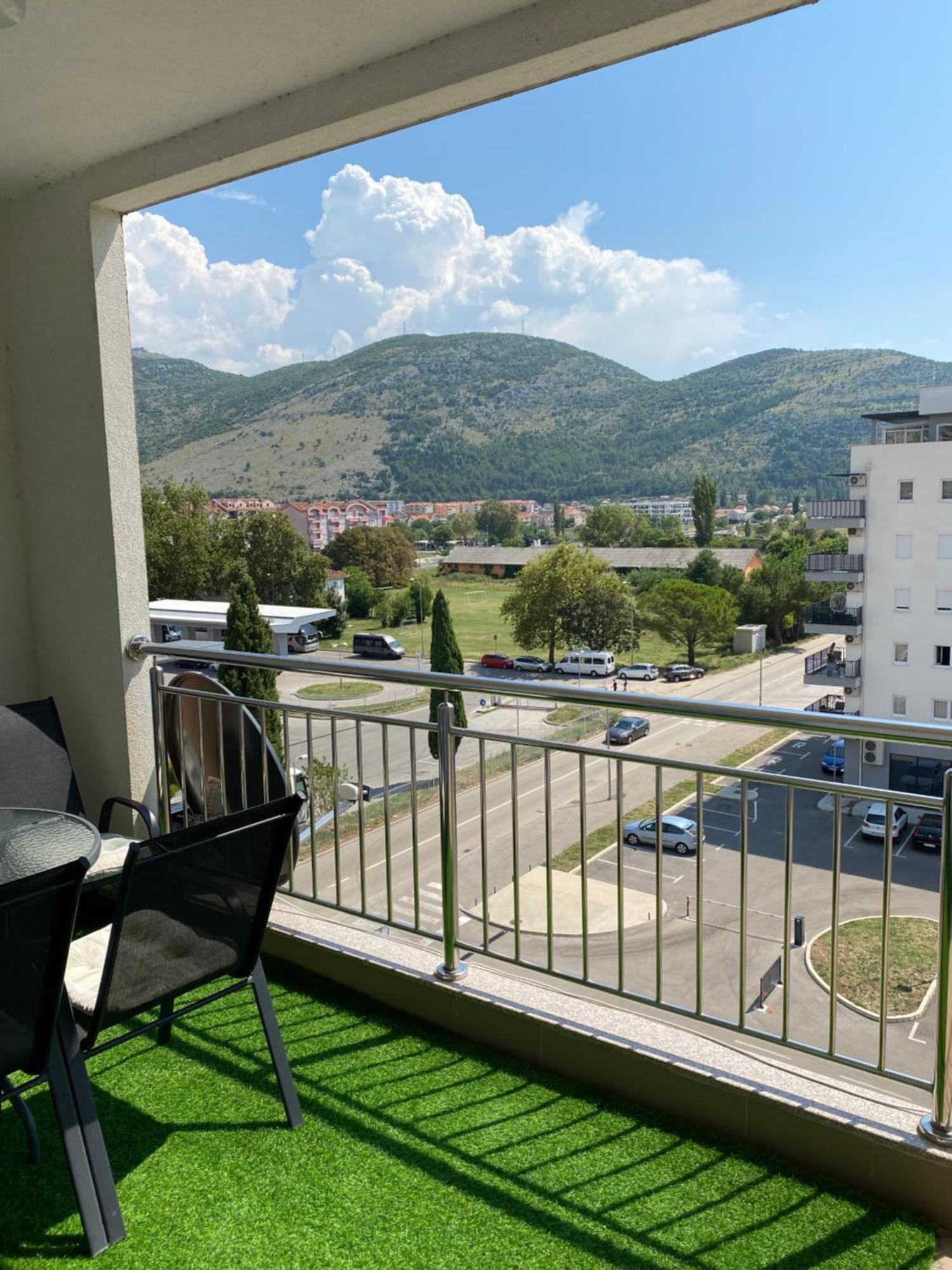 Apartment "Dream&Relax" Требине Екстериор снимка