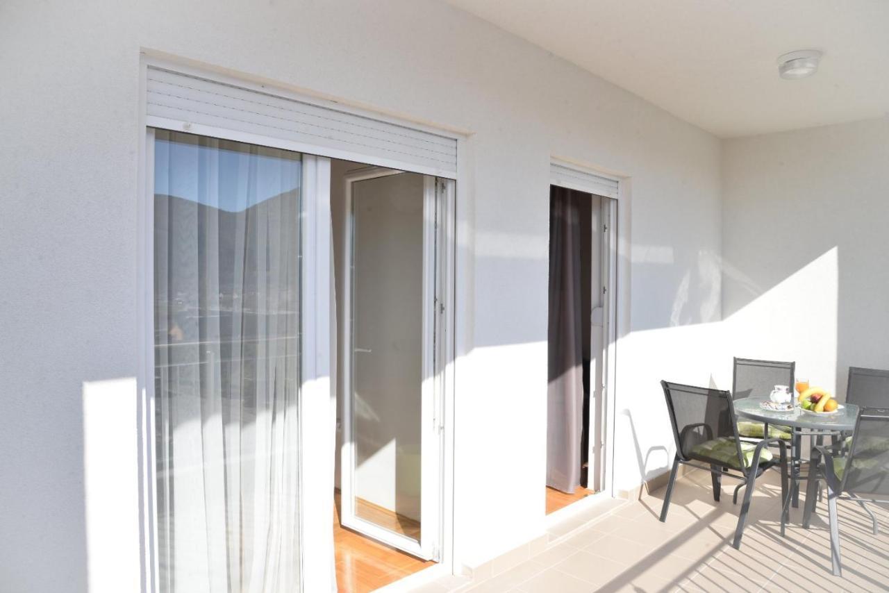 Apartment "Dream&Relax" Требине Екстериор снимка